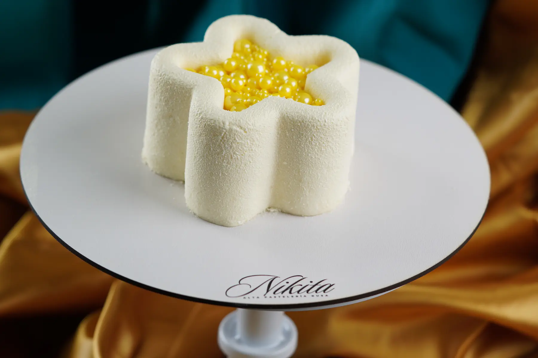 Bento Estrella con logo Nikita