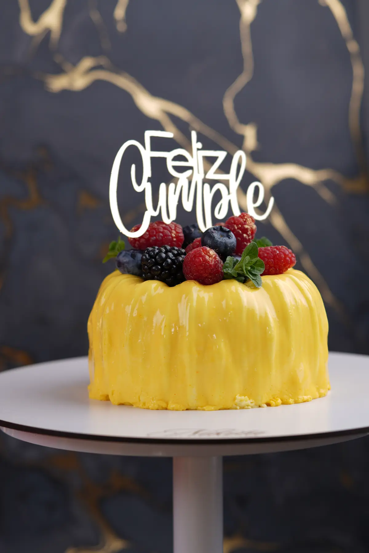 Bento pastel de frutos Rojos