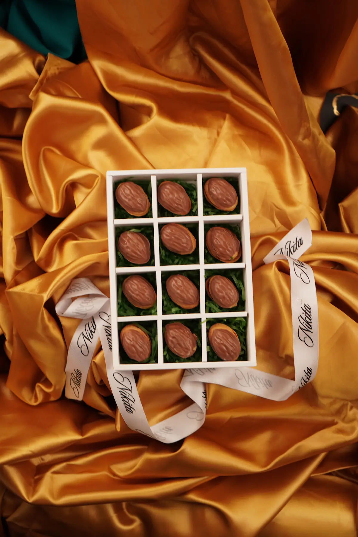 Doce oreshki con chocolate